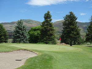 Juniper Hills 1st Green 2019